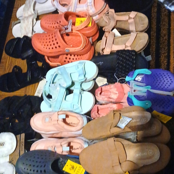 COME AND JOINING US EVERY THURSDAY, AND FRIDAY - Picture 6 of 6